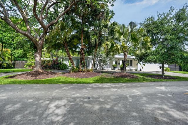 12420 SW 69th Ave, Pinecrest, FL 33156