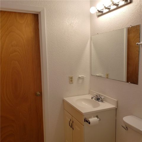 822 Saint Phillip Ct, Corpus Christi, TX 78418