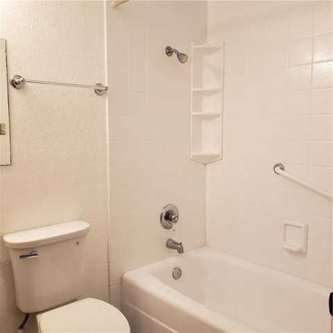 822 Saint Phillip Ct, Corpus Christi, TX 78418