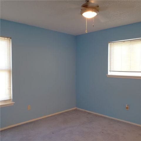 822 Saint Phillip Ct, Corpus Christi, TX 78418