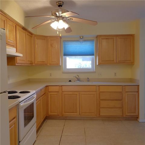 822 Saint Phillip Ct, Corpus Christi, TX 78418