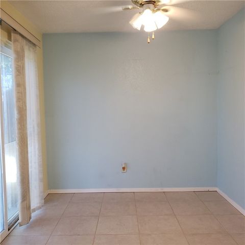 822 Saint Phillip Ct, Corpus Christi, TX 78418