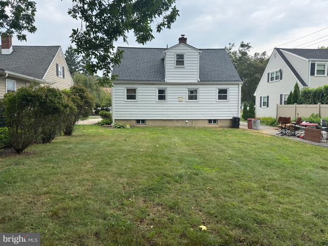 1604 CHESTNUT AVE, Haddon Heights, NJ 08035