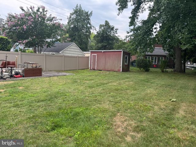 1604 CHESTNUT AVE, Haddon Heights, NJ 08035
