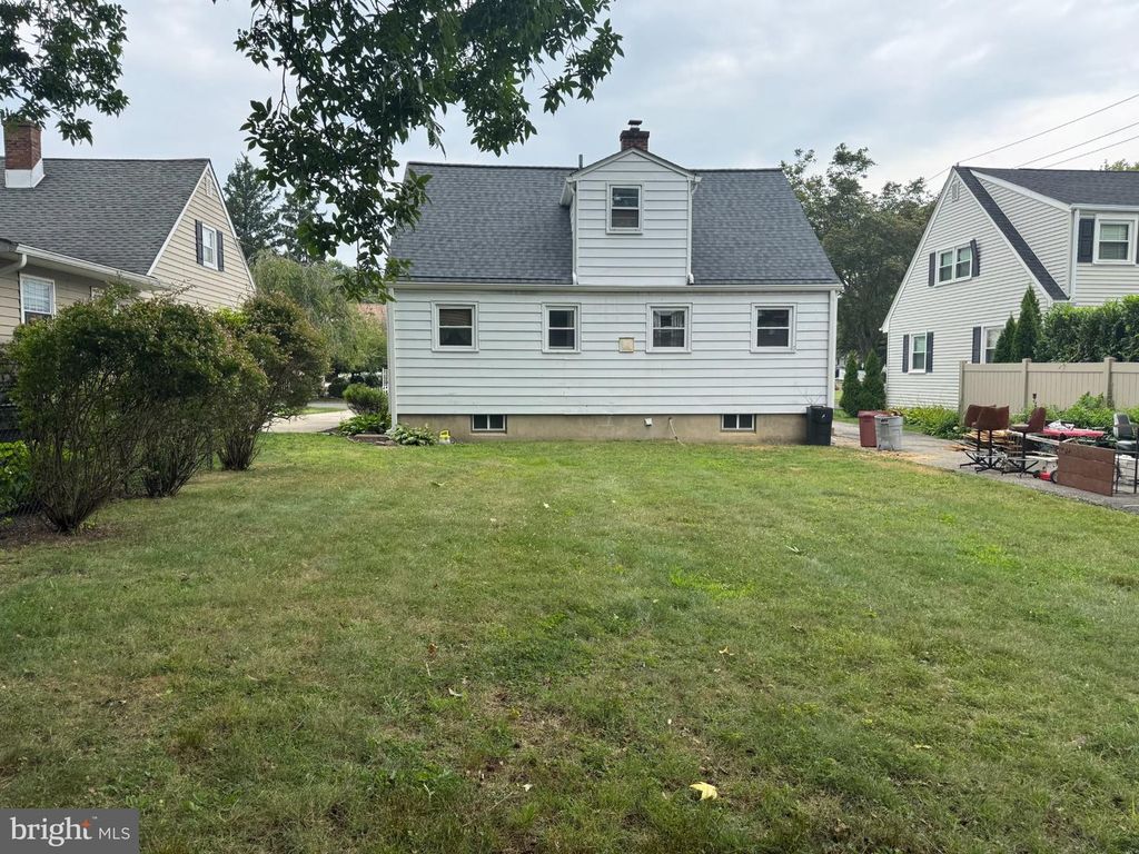 1604 CHESTNUT AVE, HADDON HEIGHTS, NJ 08035 — photo 2