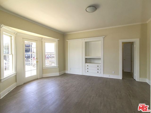 1737 5th Avenue, Los Angeles, CA 90019