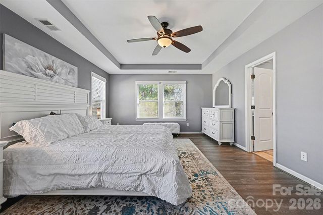 5129 Poplar Knoll Drive, Matthews, NC 28105