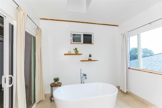 3468 Keanu Street, Honolulu, HI 96816