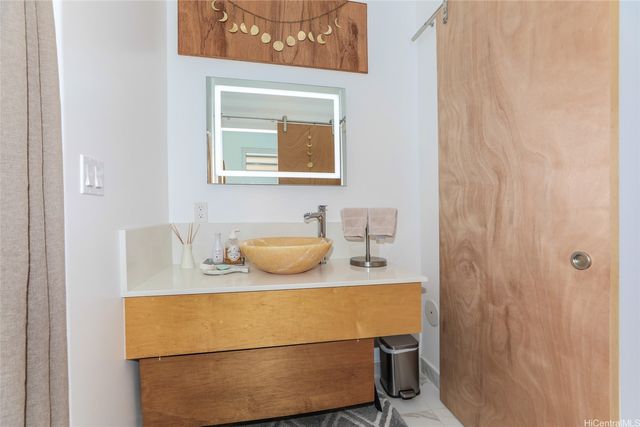 3468 Keanu Street, Honolulu, HI 96816