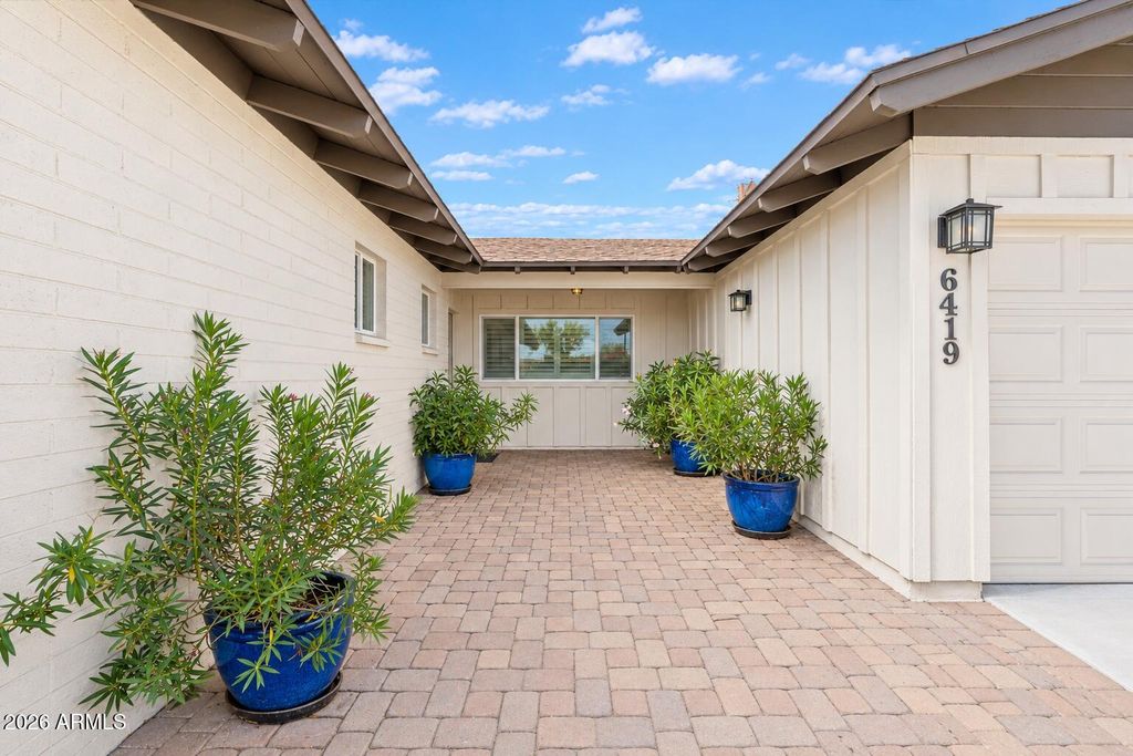 6419 E VERNON Avenue, Scottsdale, AZ 85257 — photo 3