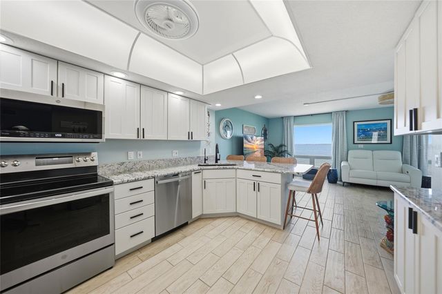 1 COLONY POINT DRIVE A10, Punta Gorda, FL 33950