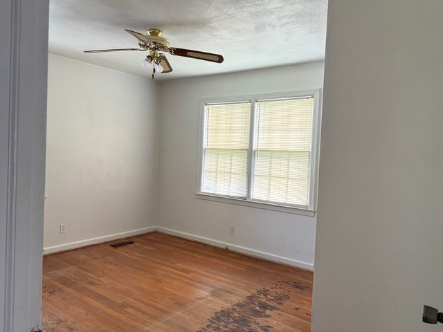 1270 Johnston Terrace, Chattanooga, TN 37415