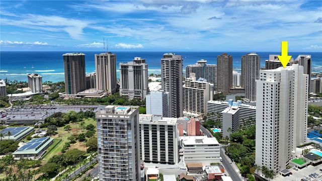 469 Ena Road 1511, Honolulu, HI 96815