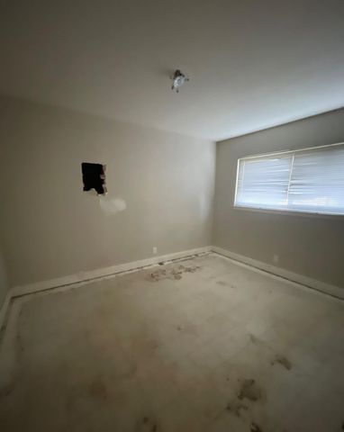 6015 Gay Way, North Highlands, CA 95660