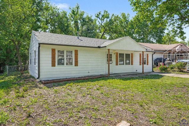 3466 SW Clare AVE, Topeka, KS 66611