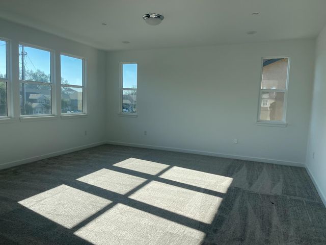 8512 Cottonseed Way, Elk Grove, CA 95624