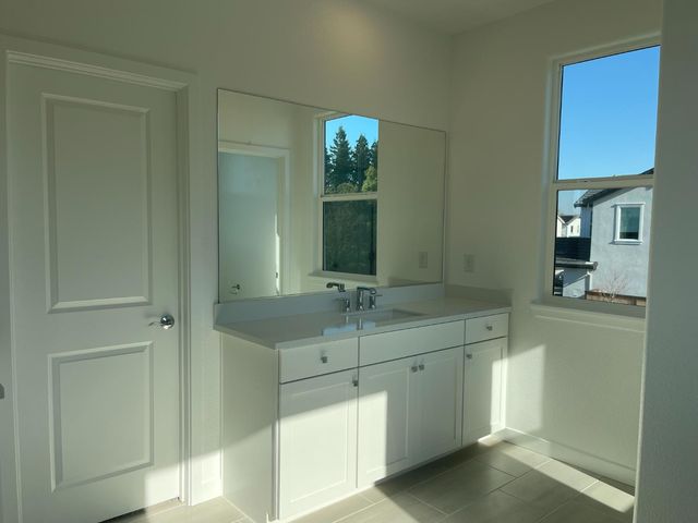 8512 Cottonseed Way, Elk Grove, CA 95624