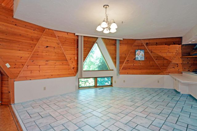 9588 County Road 5 NE, North Branch, MN 55056
