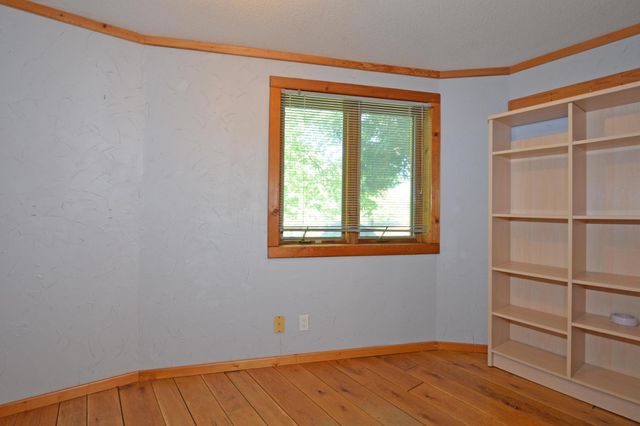 9588 County Road 5 NE, North Branch, MN 55056