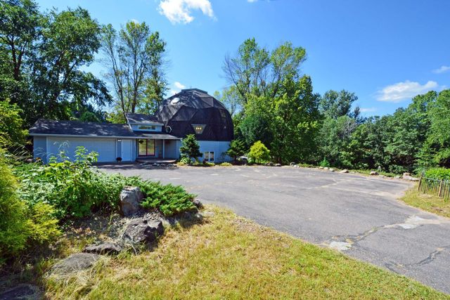 9588 County Road 5 NE, North Branch, MN 55056