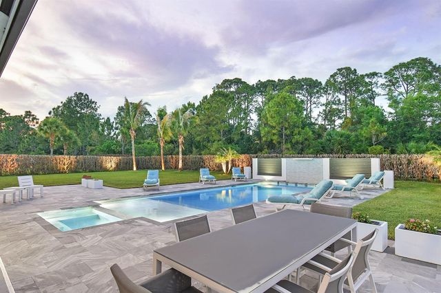 4953 SW Sensation Street, Palm City, FL 34990