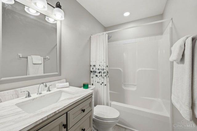 6721 Bromley Drive, Liberty Twp, OH 45011