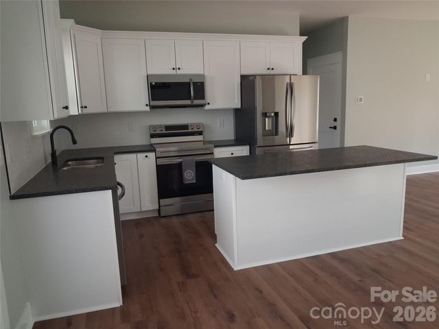 128 Hedgeline Drive, Troy, NC 27371