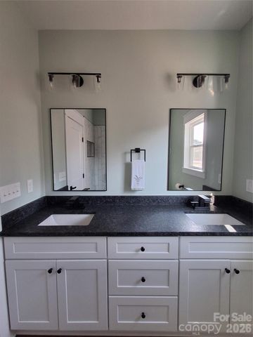 128 Hedgeline Drive, Troy, NC 27371