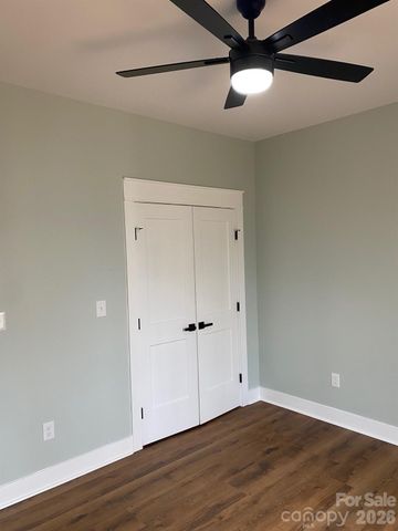 128 Hedgeline Drive, Troy, NC 27371