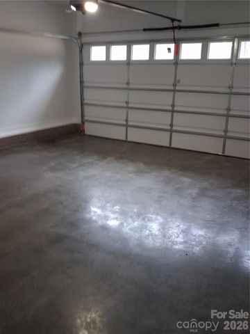 128 Hedgeline Drive, Troy, NC 27371