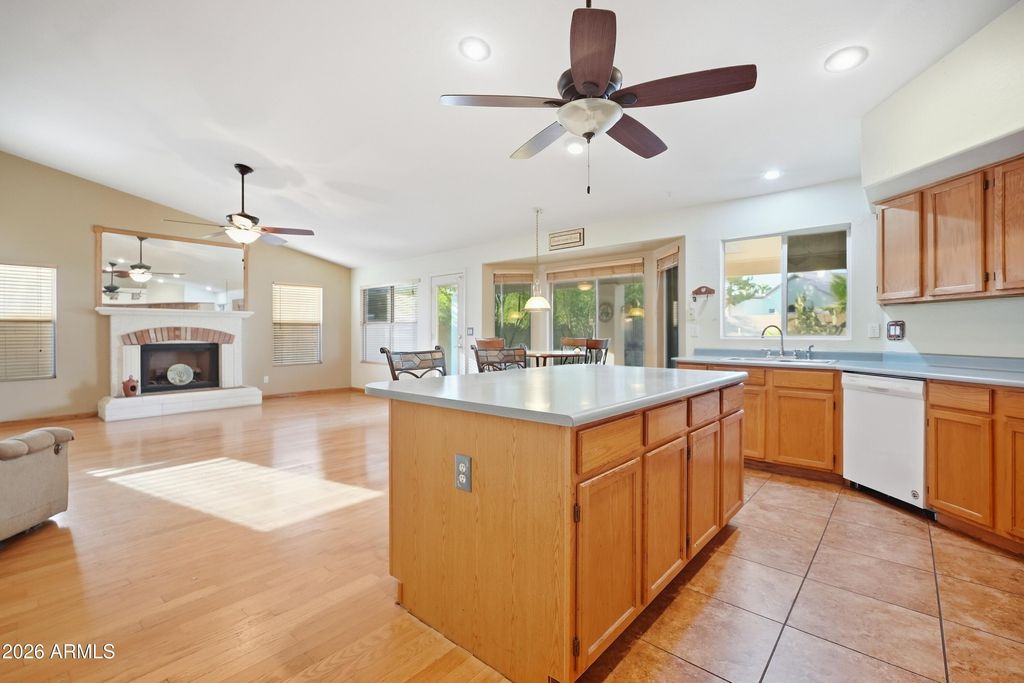 4564 W Tyson Street, Chandler, AZ 85226 — photo 5