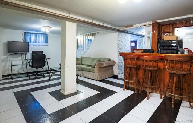 22326 112th Avenue, Queens Village, NY 11429