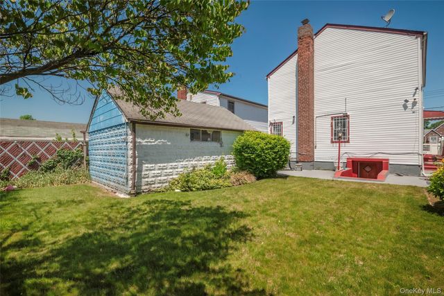 22326 112th Avenue, Queens Village, NY 11429