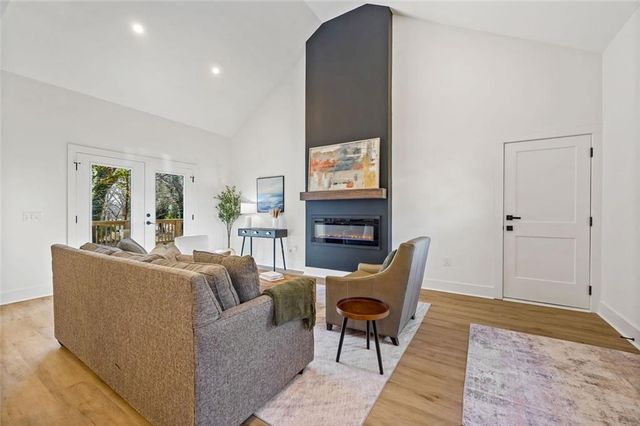 1461 Westridge SW Road, Atlanta, GA 30311