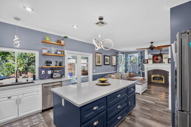 8441 Lilac Ridge Ct, Antelope, CA 95843