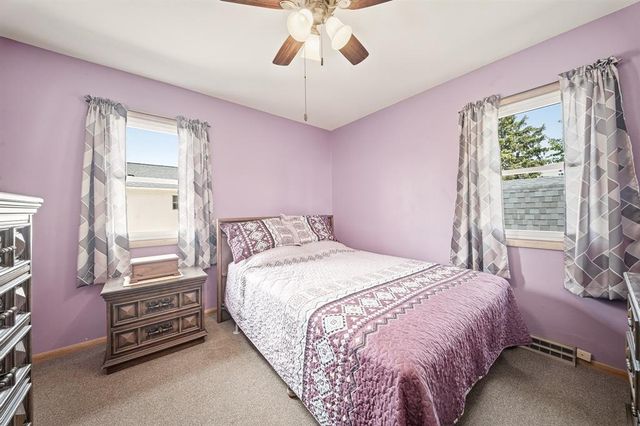 3221 Venus Avenue, Eau Claire, WI 54703