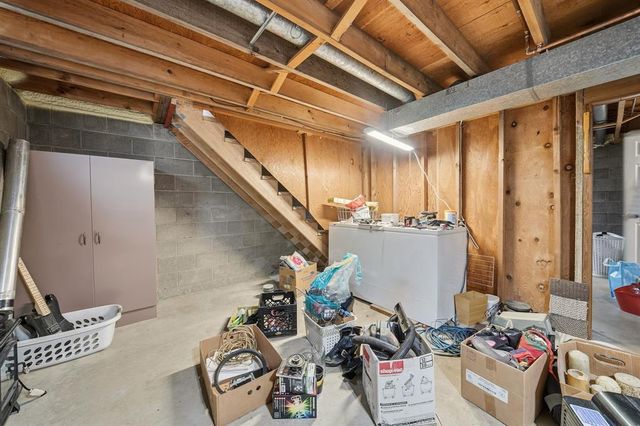 3221 Venus Avenue, Eau Claire, WI 54703