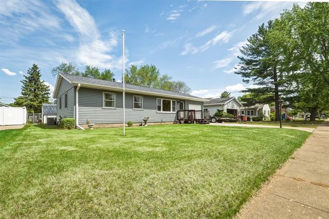 3221 Venus Avenue, Eau Claire, WI 54703