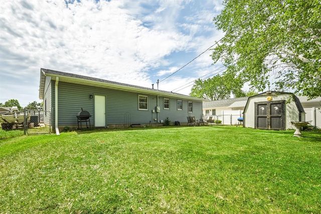 3221 Venus Avenue, Eau Claire, WI 54703