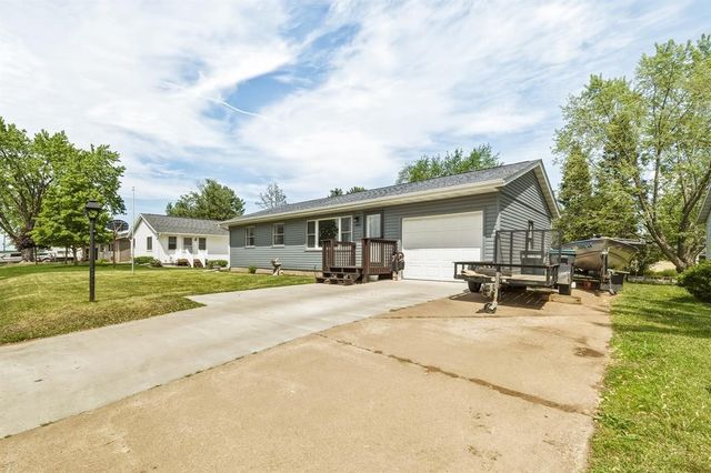 3221 Venus Avenue, Eau Claire, WI 54703