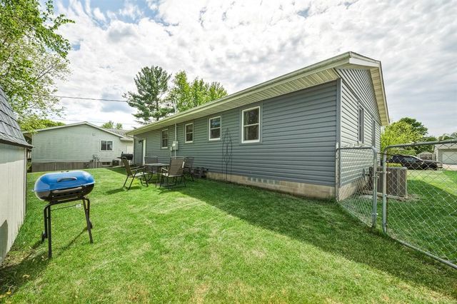 3221 Venus Avenue, Eau Claire, WI 54703