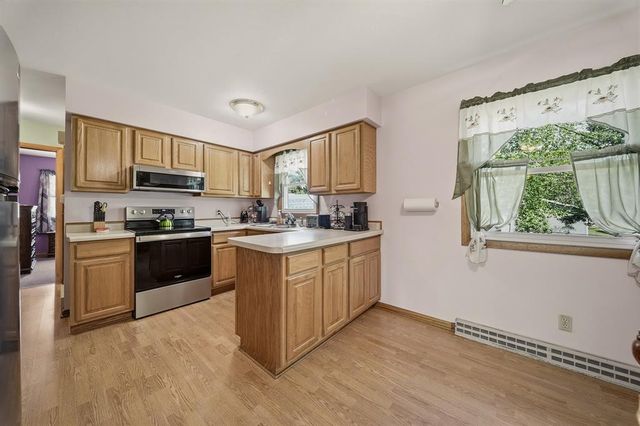 3221 Venus Avenue, Eau Claire, WI 54703