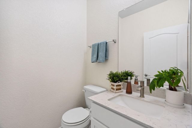 6509 Wagon Spring ST, Del Valle, TX 78617