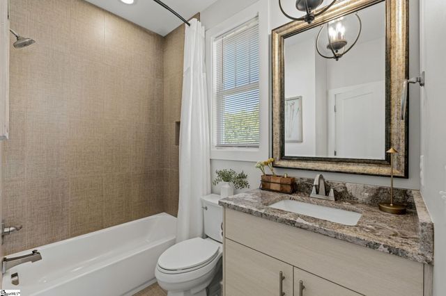 17 Joan Drive, Taylors, SC 29687