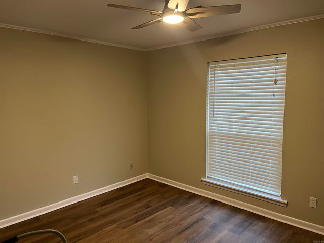 23 Robinson St, Cabot, AR 72023