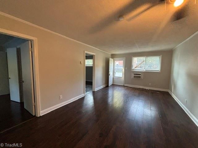3410 Summit Avenue A, Greensboro, NC 27405