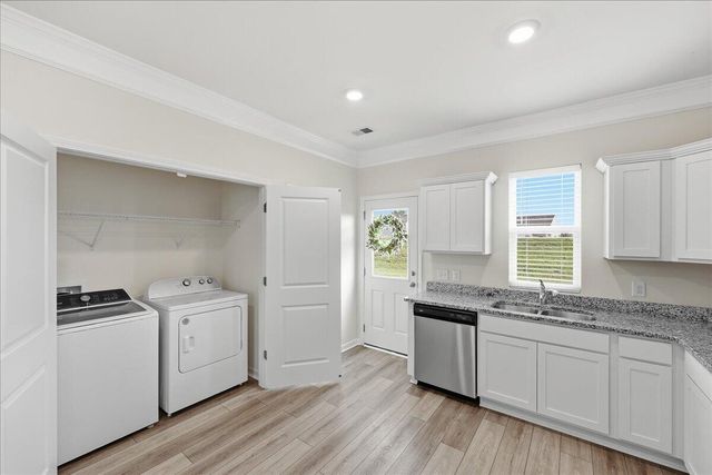 426 Pender Woods Drive, Summerville, SC 29486