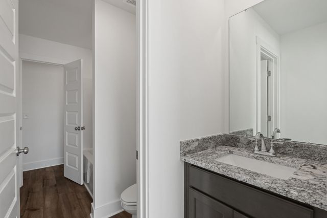 445 Bear Creek Boulevard, Freeport, FL 32439