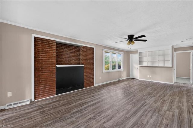 2601 Rosemary Drive, Winston-salem, NC 27105