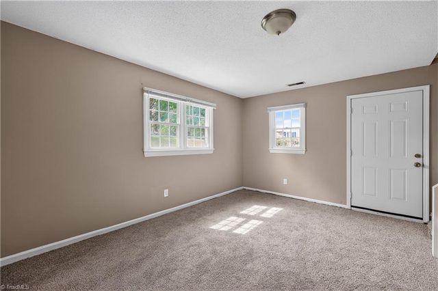 2601 Rosemary Drive, Winston-salem, NC 27105